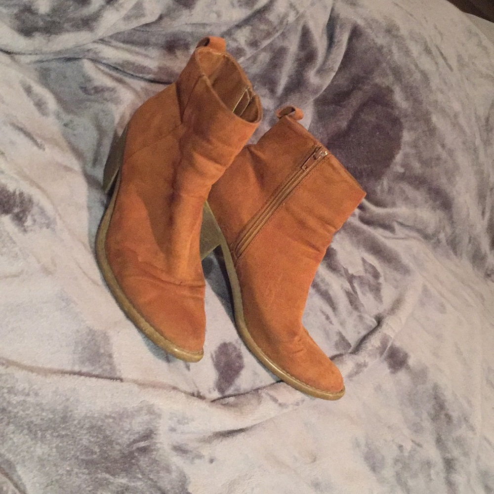Brown boots